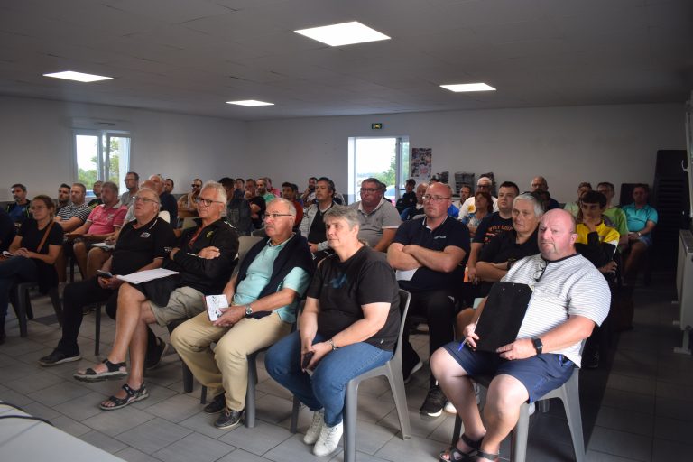 Réunion U6 U7 à BayenghemlèsÉperlecques DISTRICT COTE D'OPALE DE