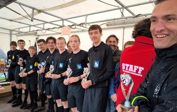 Huit jeunes arbitres au Tournoi International d’Hesdin